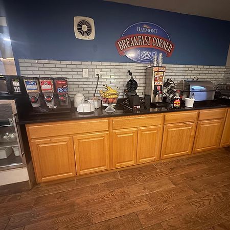 Baymont Inn & Suites Richmond Екстериор снимка
